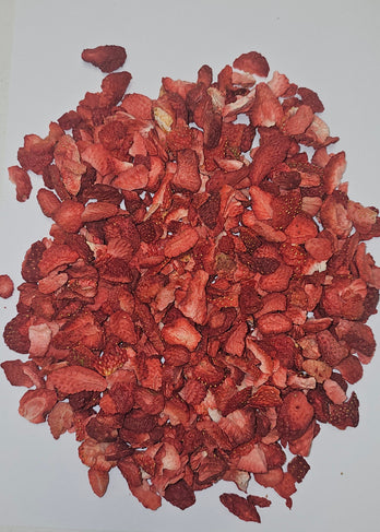 B-Ware Gefriergetrocknete  Bio Erdbeeren (Bruchstücke)