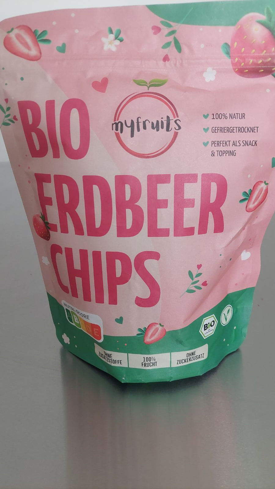 B-Ware Gefriergetrocknete Bio Erdbeerchips 50g (Kurzes MHD und Nicht mehr knusprig).