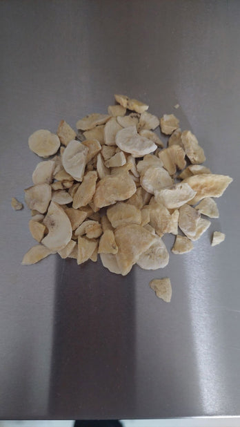 B-Ware Gefriergetrocknete Bio-Bananenchips (Kleine Stücke) 300g.
