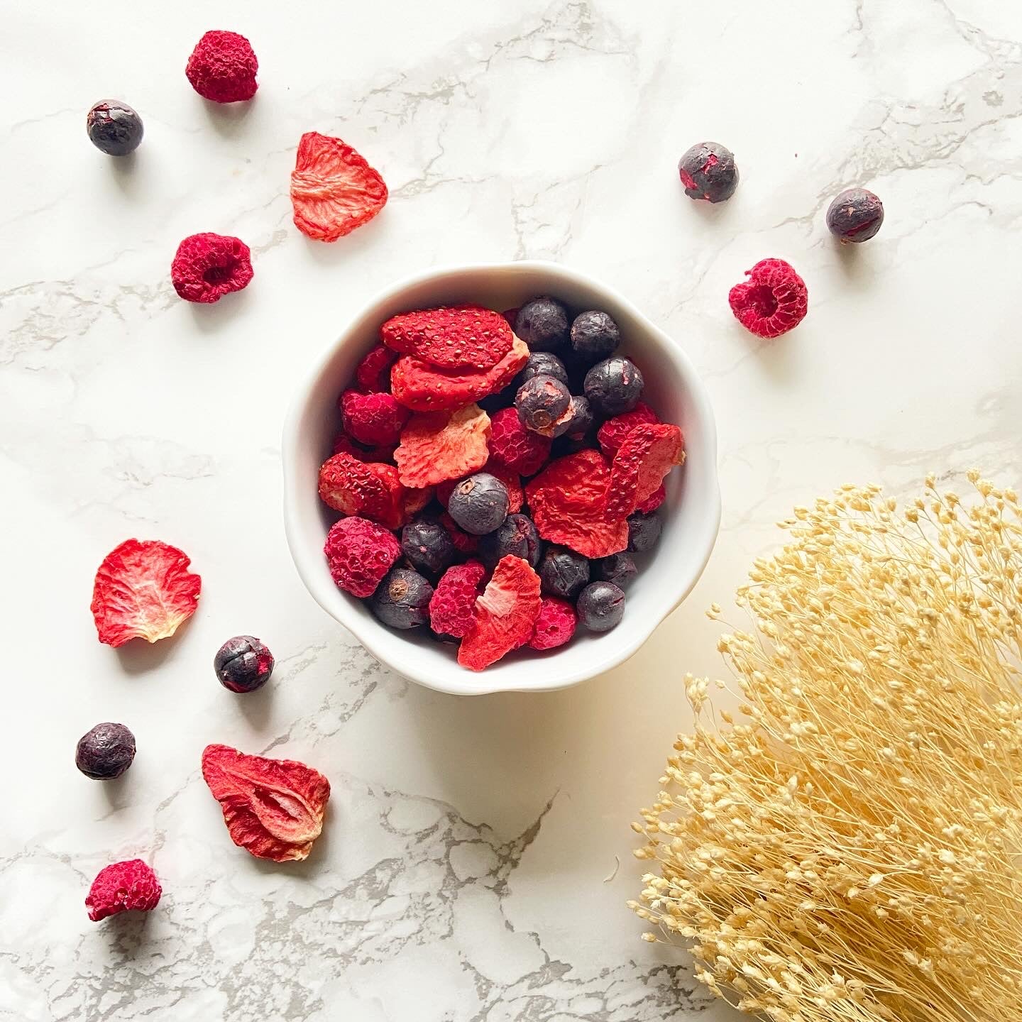 Gefriergetrockneter Beeren-Mix - Happy Morning to go, B-Ware.