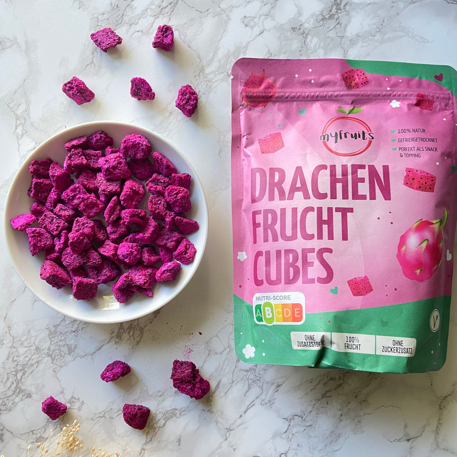 Gefriergetrocknete Drachenfrucht Cubes.