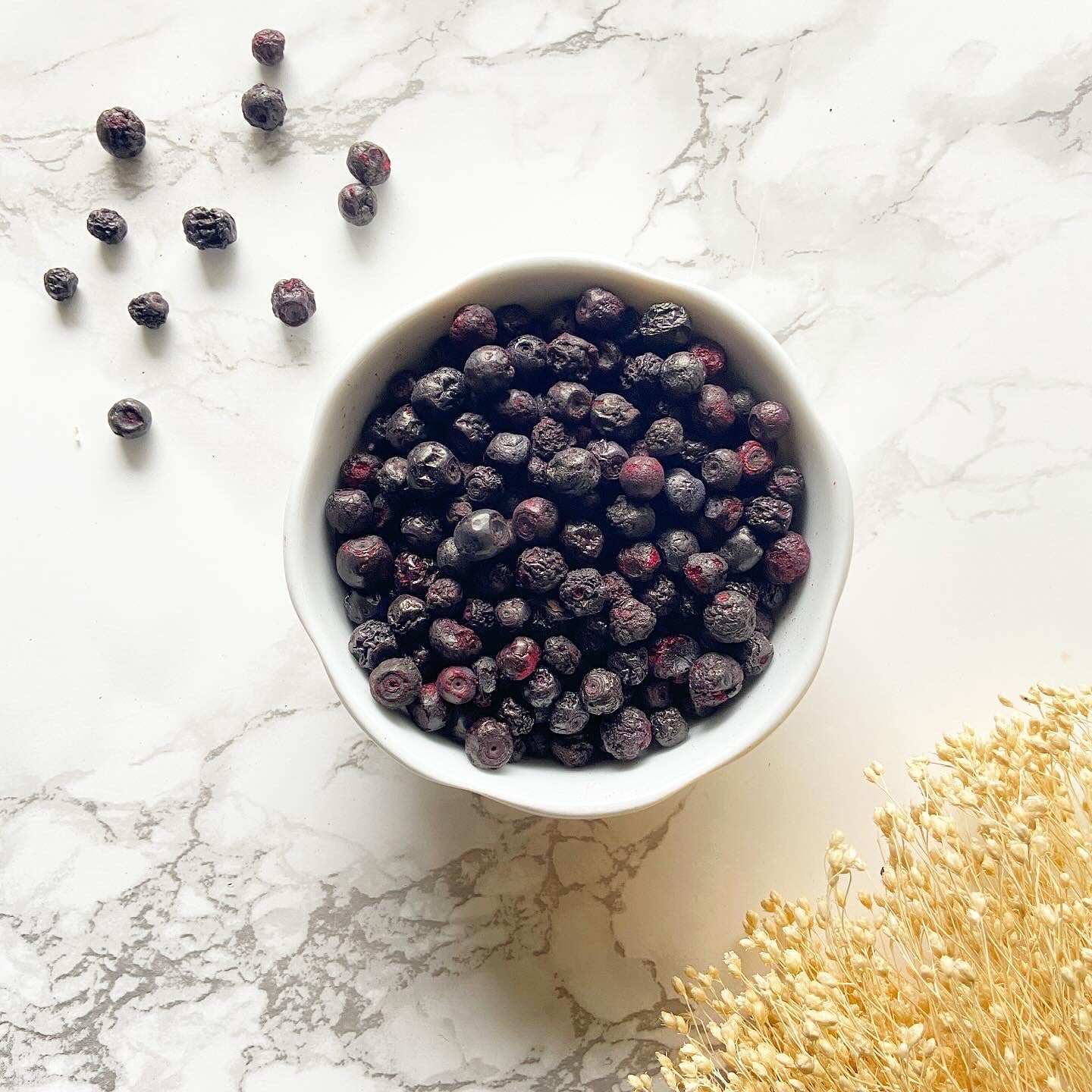 Gefriergetrockneter Beeren-Mix - Sweet & Sour, B-Ware.